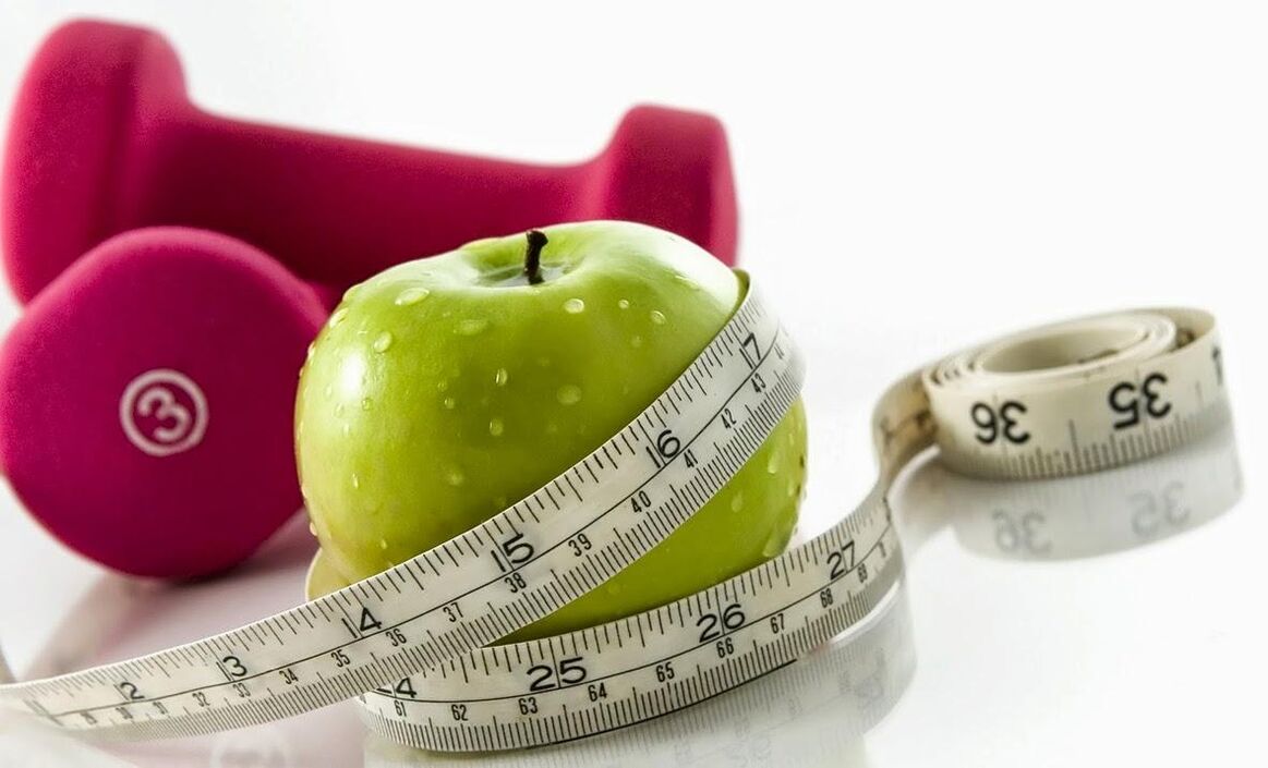 Apples and dumbbells for weight loss at 10 kg per month